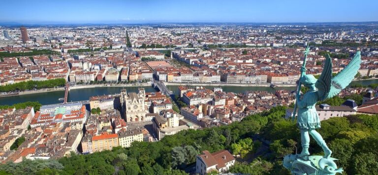 Lyon-4